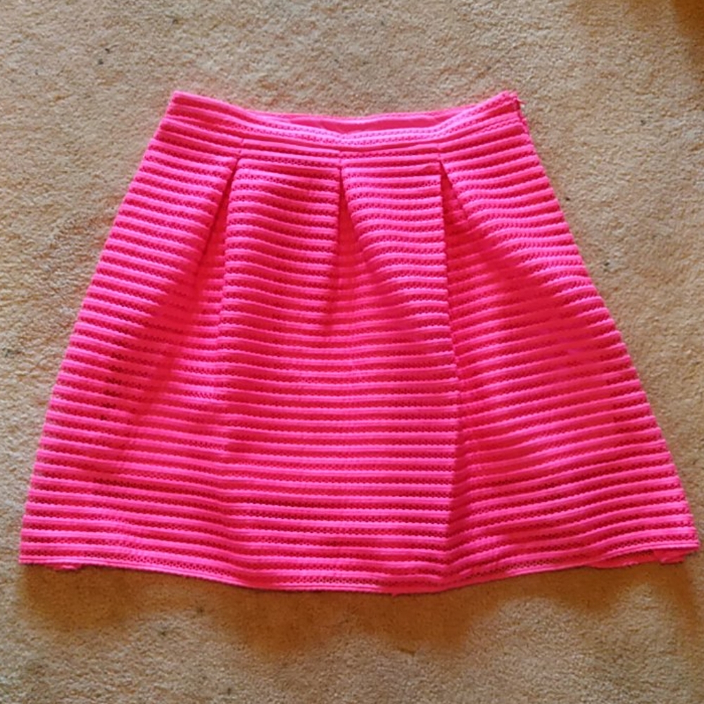 NWOT Belle+Sky Skirt w/Pockets